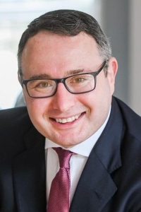 Headshot of Alex Vindman, candidate for U.S. Senate