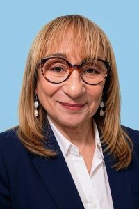 Headshot of Evelyn Castillo-Bach, candidate for Governor